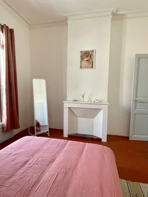 Sète Le Montmorency 41 Authentique Et Cosy Centre Historique Proximite Parking Gratuit מראה חיצוני תמונה
